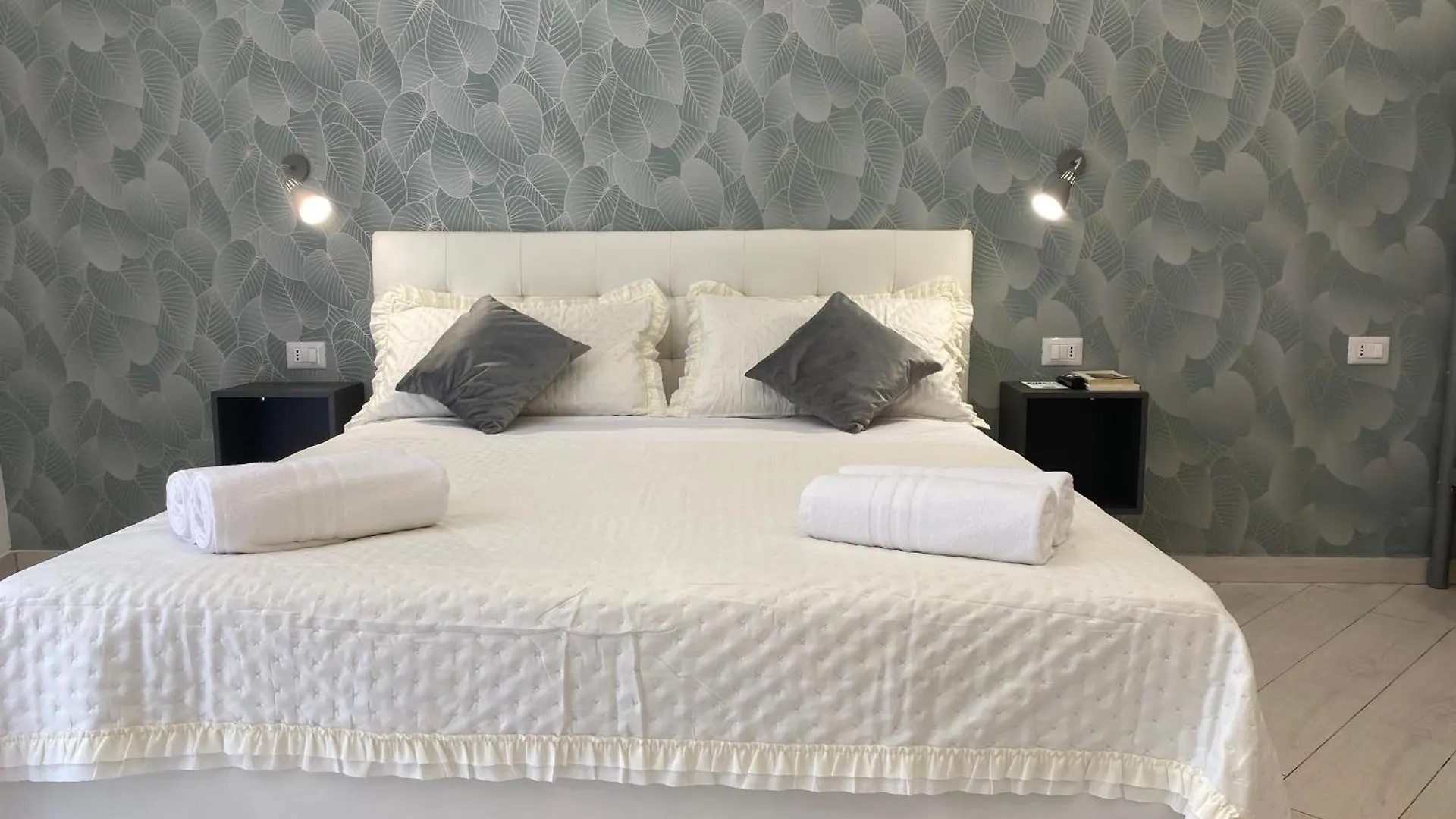 Ludben Dante Hotel Naples Italy