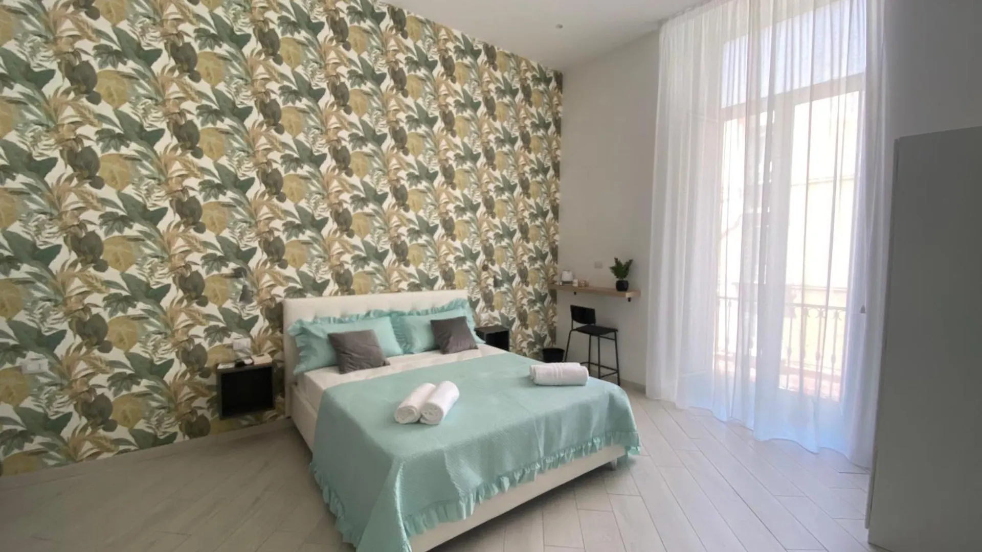 Ludben Dante Hotel Naples 0*,