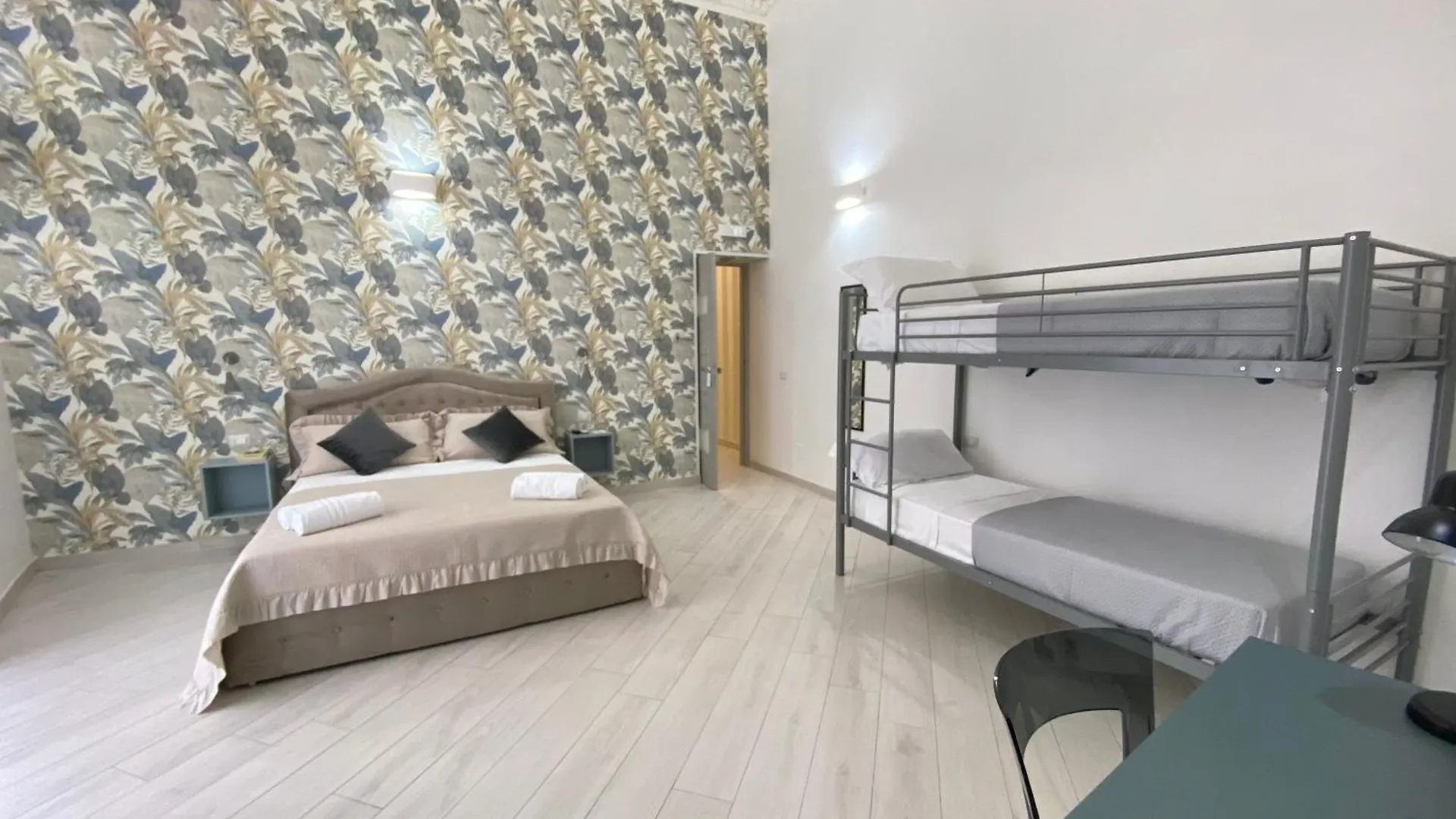 Ludben Dante Hotel Naples Guest house