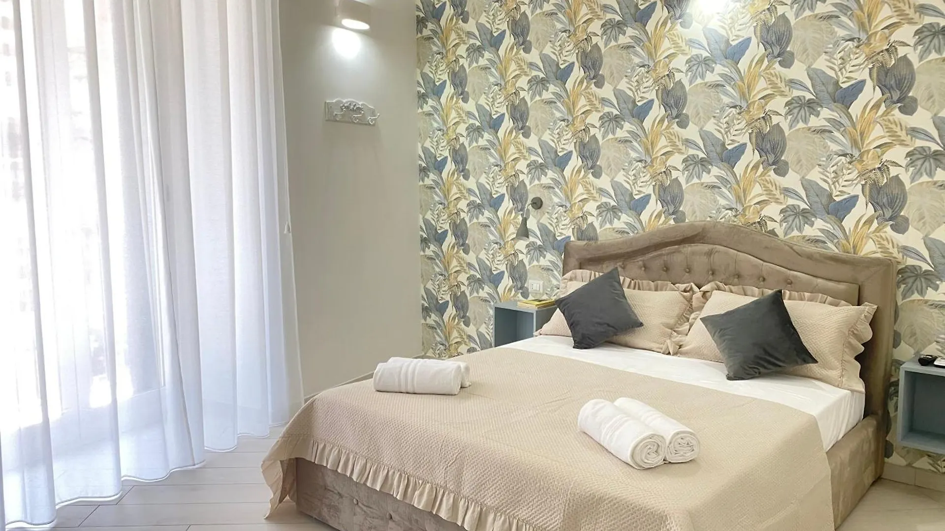 Guest house Ludben Dante Hotel Naples Italy